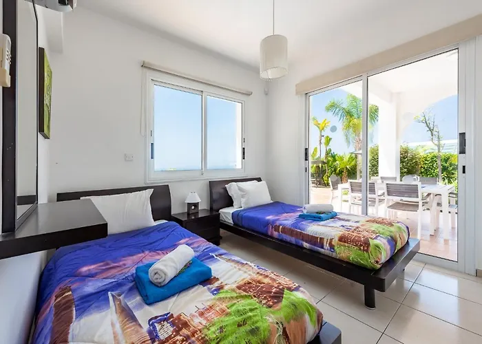 Cassia By Ezoria Villa