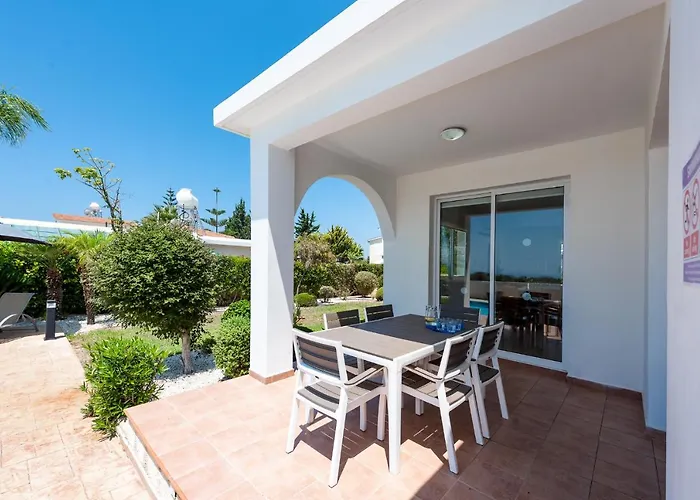 Vila Cassia By Ezoria *